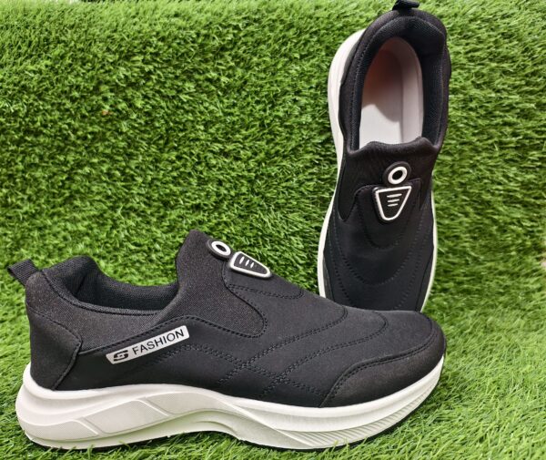 COMFORT SKECHERS FOR MEN